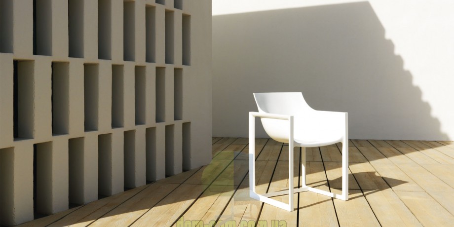 Кресло Vondom Wall Street от Eugeni Quitllet