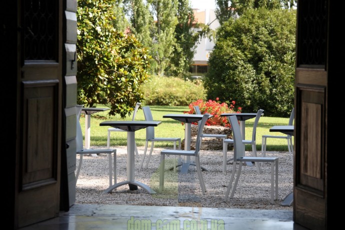 Стул с высокой спинкой Gaber LIBERTY