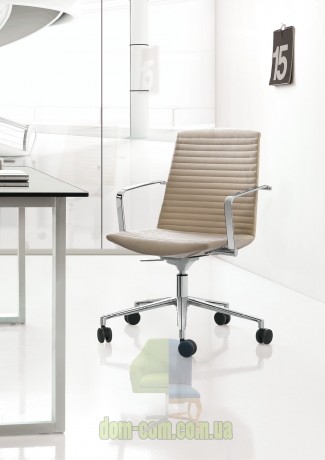 Кресло для руководителя Sesta Mode
