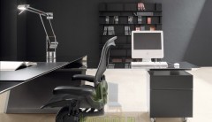 Эффектный большой письменный стол Cattelan Italia Vega