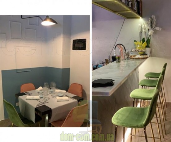 Винтажный барный стул в бархате Centrosedia Micky