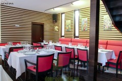 Деревянное кресло в стиле модерн Cizeta Blios 180 PO