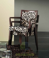 Штабелируемое деревянное кресло Cizeta BLIOS 180 IM PO