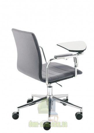 Поворотный пятилучевой стул для офиса Sesta Q2