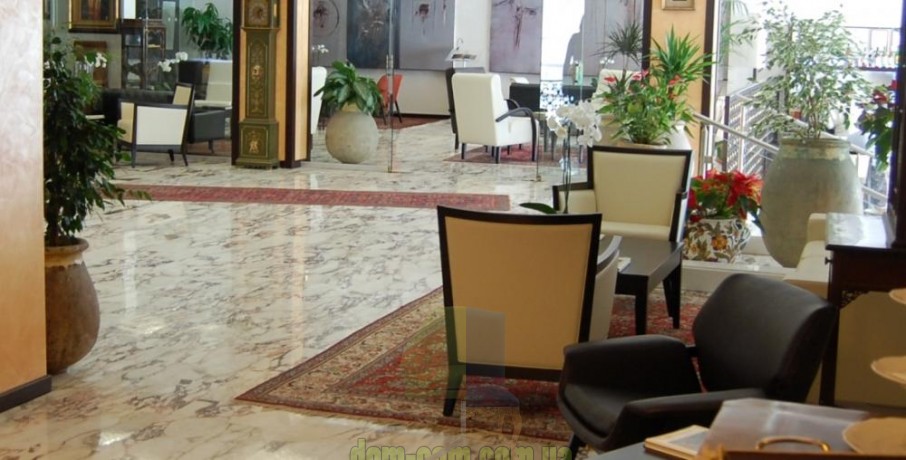 Деревянное большое кресло Cizeta Blios 1180 PO