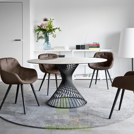 Круглый стол на необычной ноге Calligaris Vortex CS/4108RD 140C