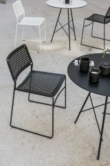 Стул из стали на полозьях Midj Slim