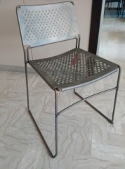 Стул из стали на полозьях Midj Slim