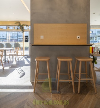 Деревянный барный табурет Bamba A394W