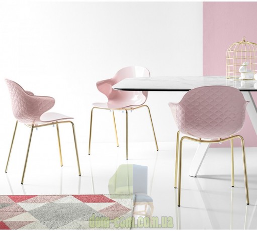 Красивый стул из поликарбоната Calligaris Saint Tropez CS/1845