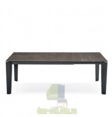 Стильный обеденный стол Calligaris Alpha