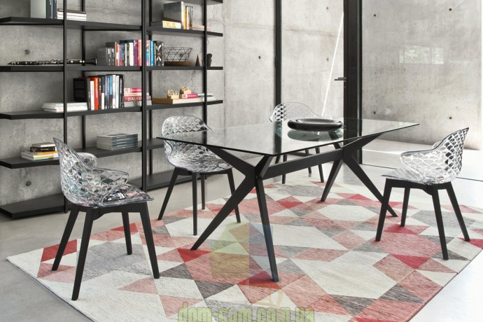 Стул из поликарбоната на деревянных ножках Calligaris SaintTropez CS/1855