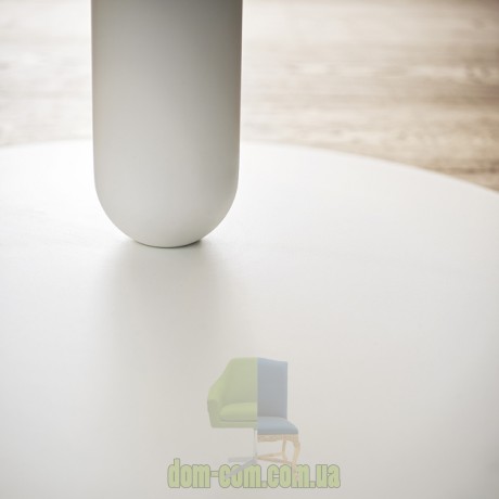 Итальянский стол на одной ноге Calligaris Balance