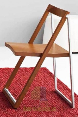 Стильный складной стул Connubia Skip CB/207