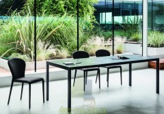 Обеденный стол на металлическом каркасе Midj Opla