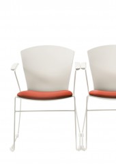 Стул на полозьях Sesta Carina Skid