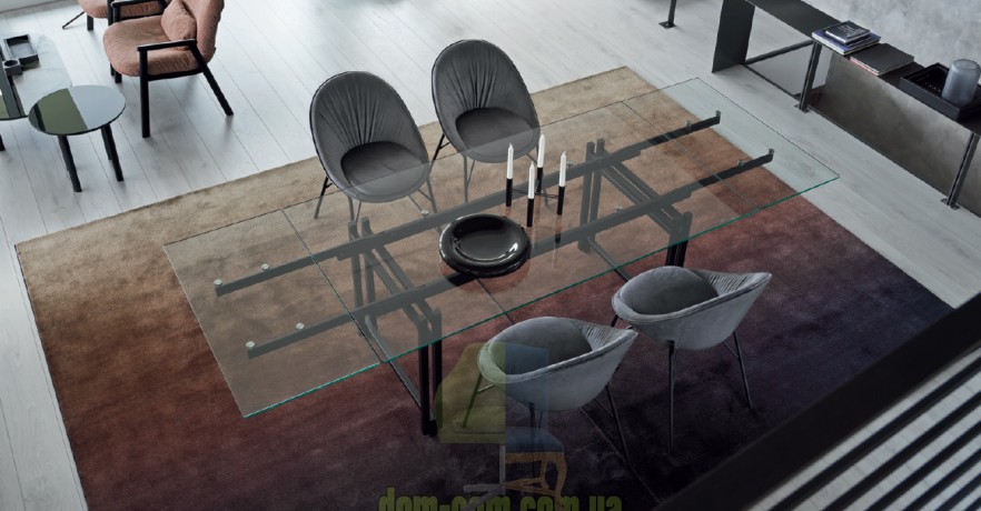 Обеденный стол в индустриальном стиле Calligaris Berlin