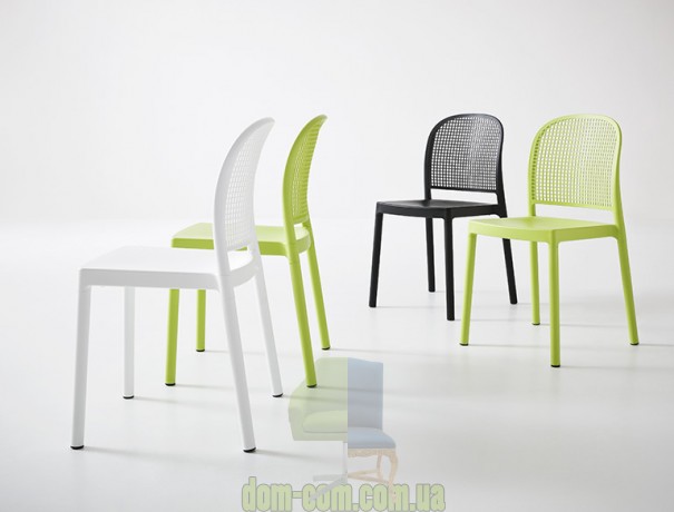 Стул с красивыми мягкими линиями Gaber PANAMA