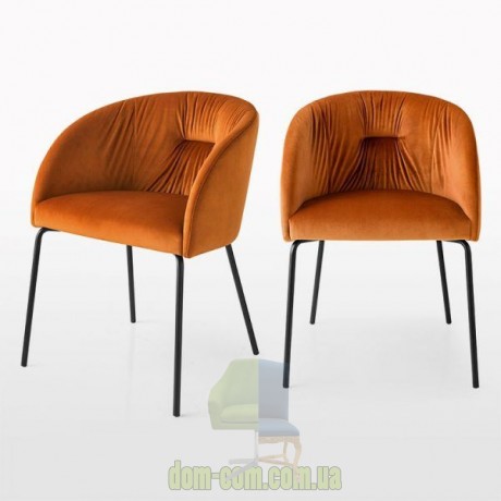 Небольшое мягкое кресло на металлических ножках Сonnubia Rosie CB/1901