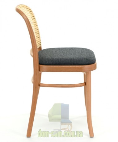 Стул венский Fameg A-811-1 со спинкой из ротанга