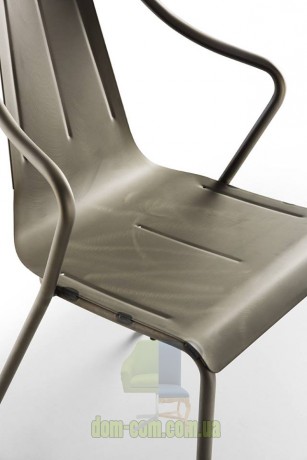 Стильный металлический стул с подлокотниками Midj Ola