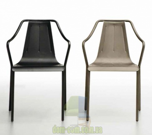 Стильный металлический стул с подлокотниками Midj Ola