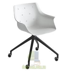Поворотное кресло из технополимера Gaber MORE