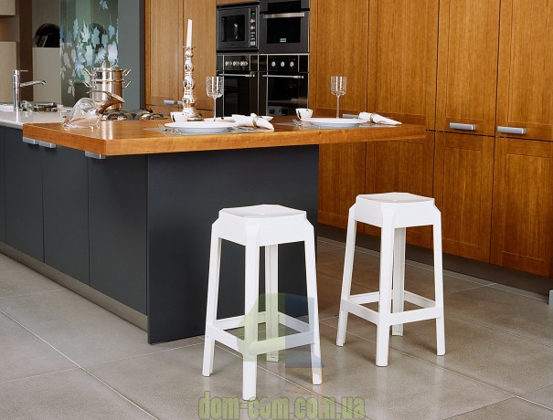 Полубарный табурет из поликарбоната Fox JMS Siesta 036