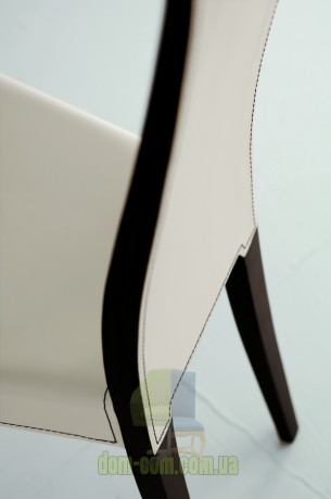 Изящный стул с высокой спинкой Cattelan Italia Lady