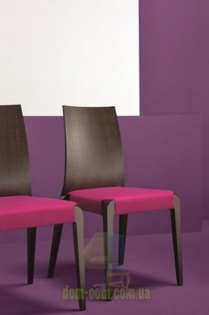 Стул с деревянной спинкой Cizeta Sendy 152  SE