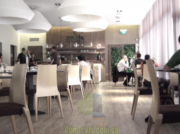 Стул с деревянной спинкой Cizeta Sendy 152  SE