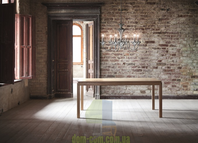 Стол из американского ореха Fameg ST-1275