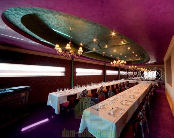 Стул с деревянной ажурной спинкой Cizeta Sendy 152 R SE