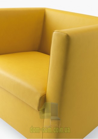 Кресло для ограниченного пространства Sesta QUADRO