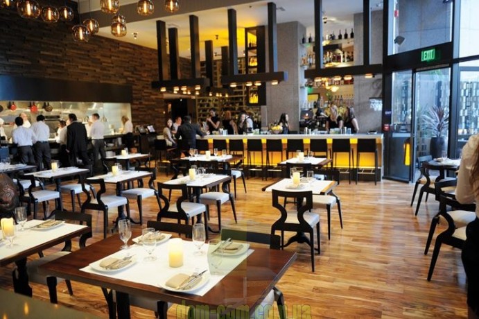 Стул с деревянной рельефной спинкой Cizeta Sendy 152 1SE 2SE