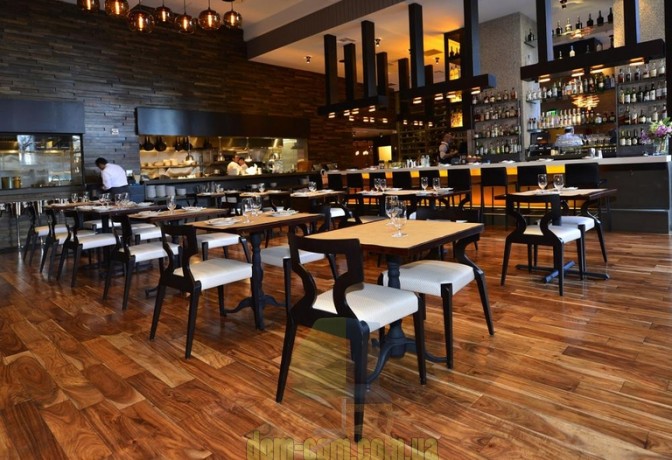 Стул с деревянной рельефной спинкой Cizeta Sendy 152 1SE 2SE