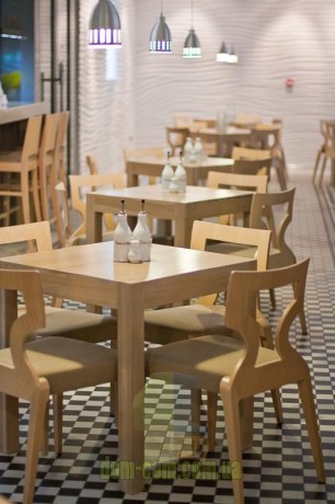 Стул с деревянной рельефной спинкой Cizeta Sendy 152 1SE 2SE