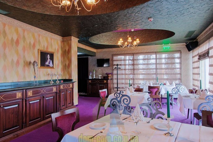 Стул с  рельефной мягкой спинкой  Cizeta Sendy 152  3SE