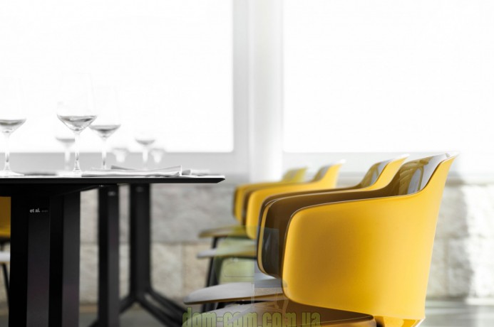 Стул с подлокотниками Metalmobil Classy 1091