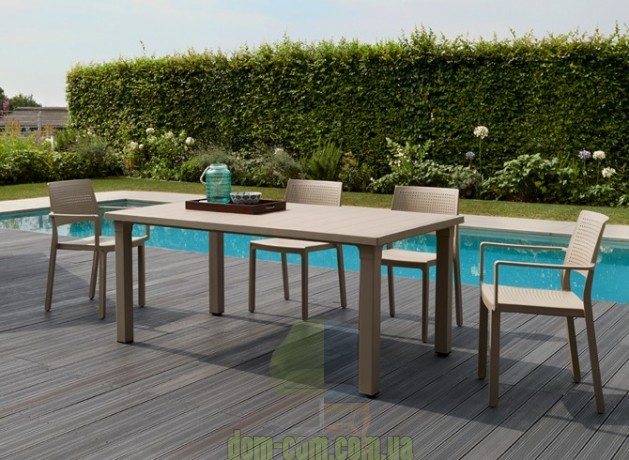 Недорогой большой стол для улицы SCAB Design Ercole