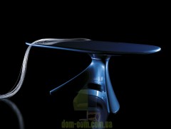 Футуристический стол для руководителя Zero Della Rovere