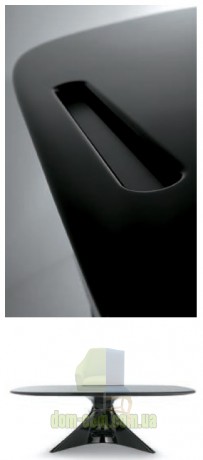 Футуристический стол для руководителя Zero Della Rovere