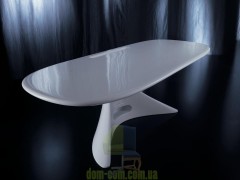 Футуристический стол для руководителя Zero Della Rovere