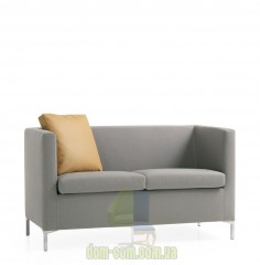Маленький диван для помещений с ограниченным пространством Sesta QUADRO