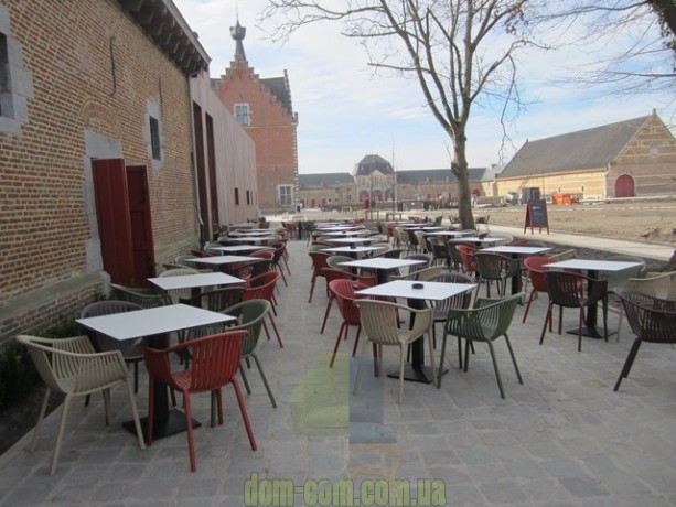 Плетеное пластиковое кресло Pedrali Tatami 306