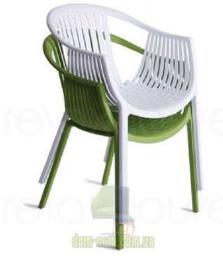 Плетеное пластиковое кресло Pedrali Tatami 306