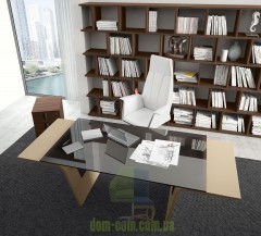 Стол для кабинета Larus Della Rovere