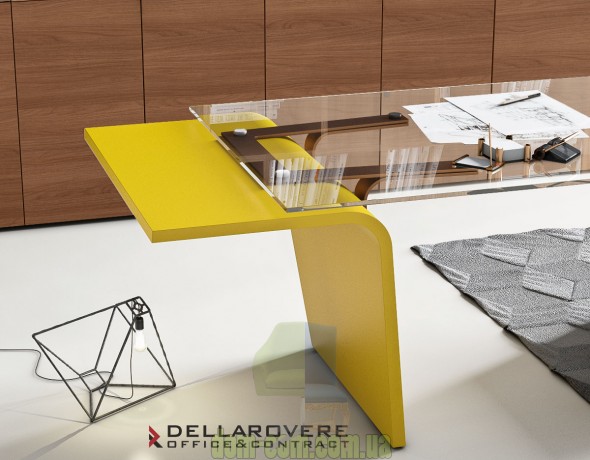 Стол для кабинета Larus Della Rovere