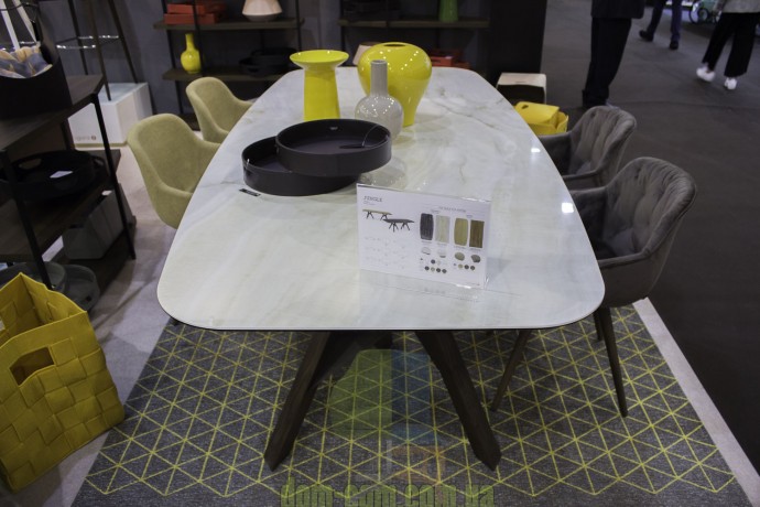 Современное кресло с утяжками Calligaris Igloo CS/1841