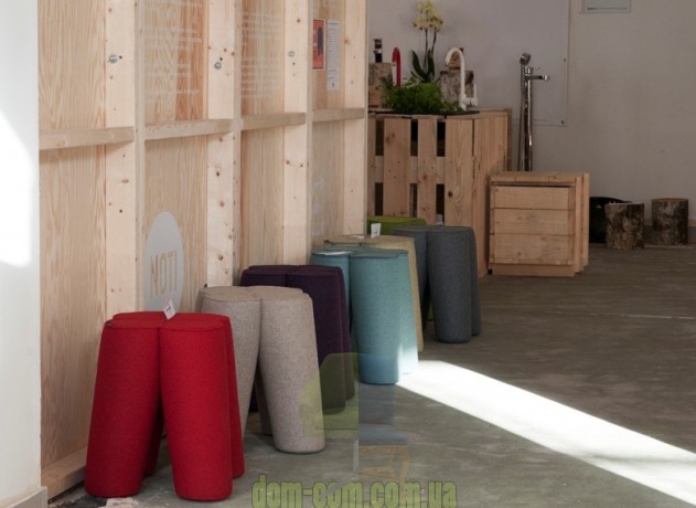 Мягкий табурет-стол Noti Trefle